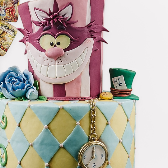 Дитячий торт 2-ярусний Аліса в країні чудес Дитячий торт 2-ярусний Аліса в країні чудес