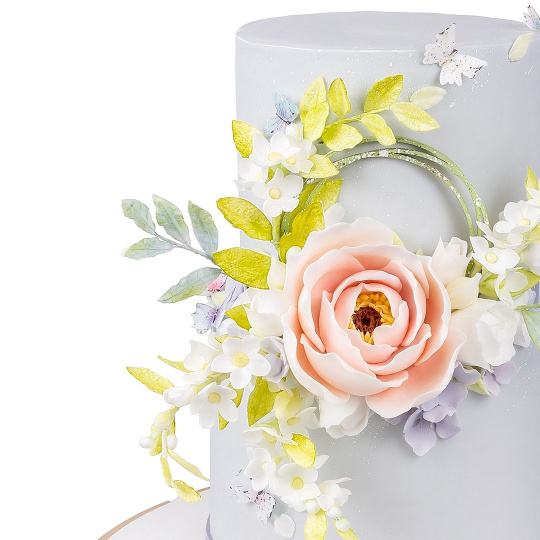 Двоярусний торт з квітами ручної роботи Двоярусний торт з квітами ручної роботи