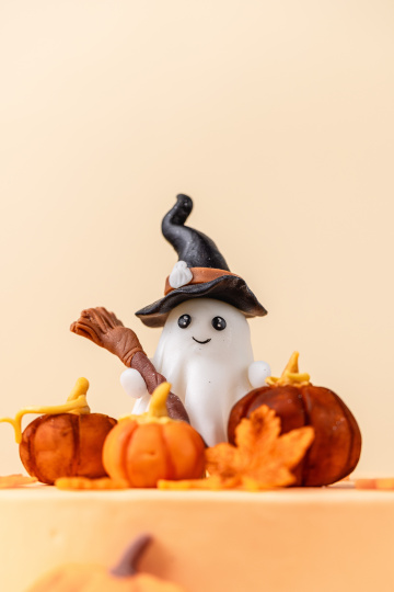 Бенто торт «Добрий привид» Бенто торт «Добрий привид»