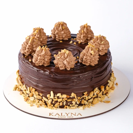 Торт Сникерс