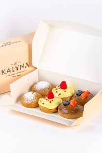 Набір Профітролі асорті Набір Профітролі асорті