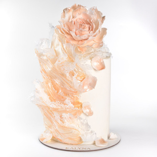 Торт з піоном